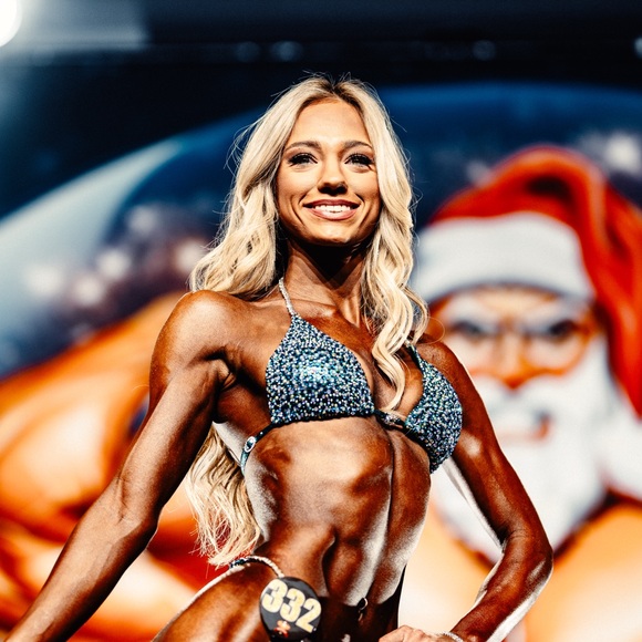 Muscle Dazzle Bikini - Picture 7 of 8